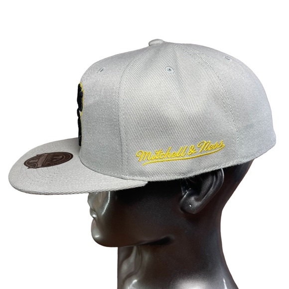 Mitchell & Ness NBA New York Knicks 50th Anniversary Gray Fitted Cap Men's 7 3/8 - Picture 3 of 10